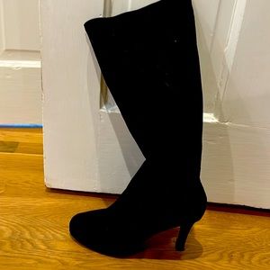 Tahari size 7 Connie suede tall boots. Great shape - worn 3-4 times.
